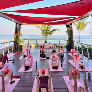 Wear Rame X Ku De Ta : Pilates by the sea