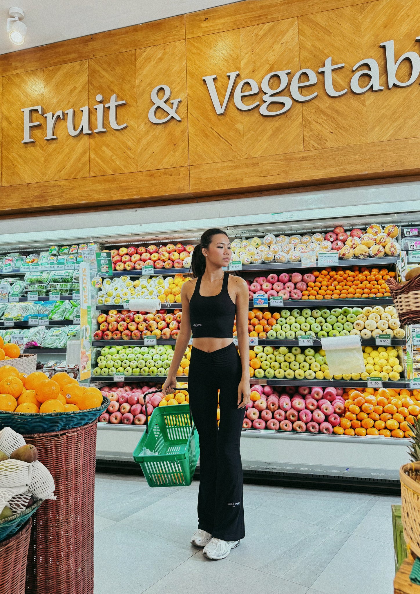 Core Luxe Scrunch Waist Flare Pants In Black